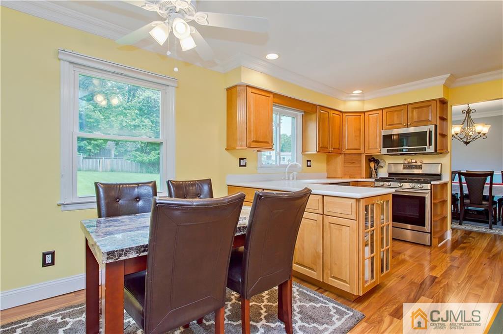 39 Buck Road East Brunswick, NJ 08816 - Photo 6 of 18 Gallery Image 6