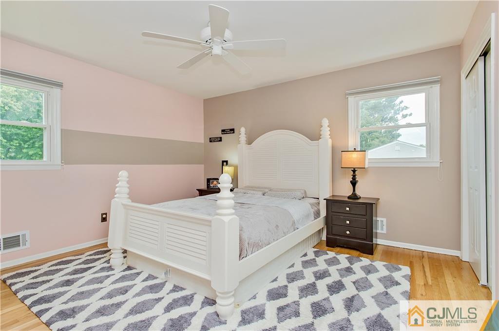 39 Buck Road East Brunswick, NJ 08816 - Photo 10 of 18 Gallery Image 10