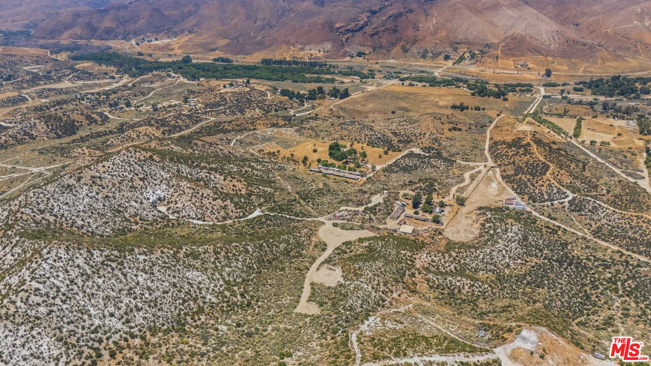 5030 Maryhill Road West Acton, CA 93510 - Photo 33 of 55