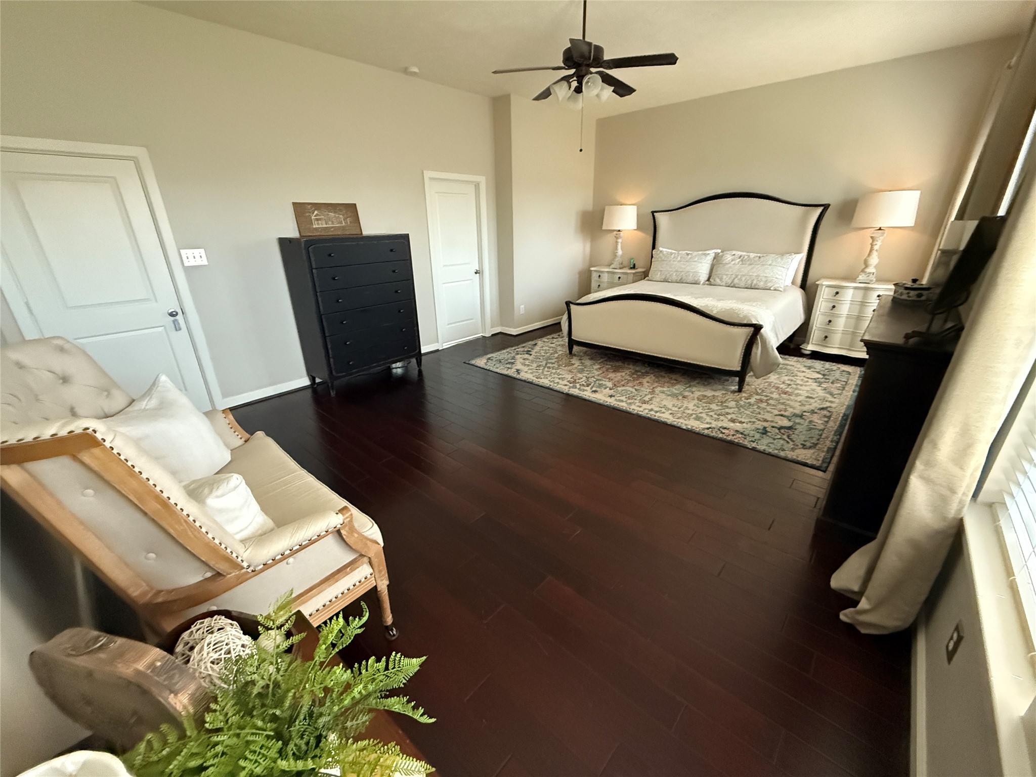 1631 Andrew Chase Lane Spring, TX 77386 - Photo 8 of 16 a living room with furniture and a mirror