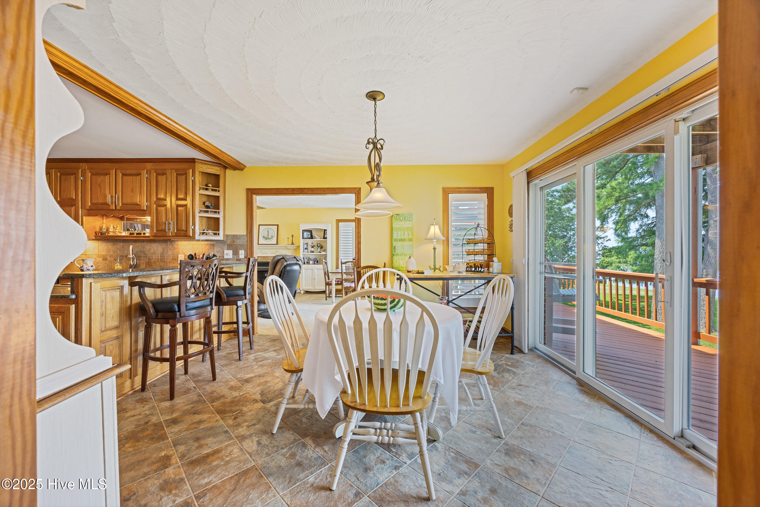 953 Old Ferry Road Edenton, NC 27932 - Photo 6 of 53 Eat-In Area plus Breakfast Bar