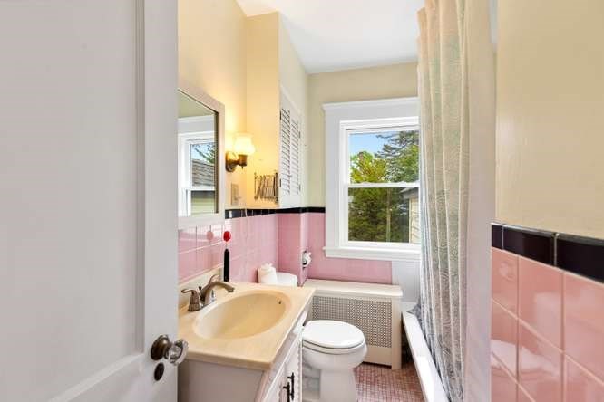 17 Ames Street Beverly, MA 01915 - Photo 19 of 29