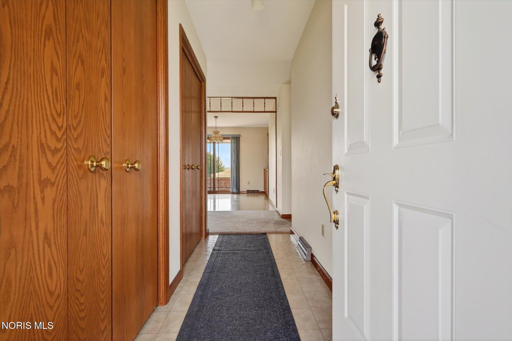 5229 North Reiman Road Curtice, OH 43412 - Photo 6 of 48 08-5229-N-Reiman-Rd-Curtice-OH-43412-Win