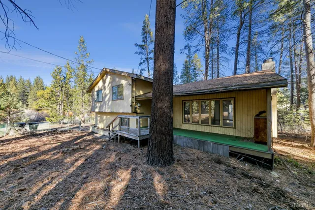 $350,000 | 1293 Meadow Crest Drive, South Lake Tahoe, CA 96150