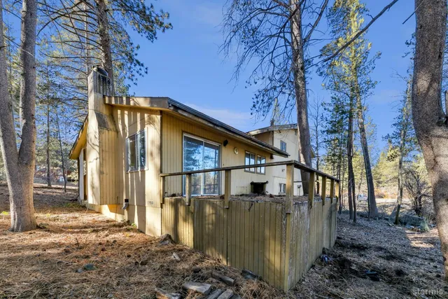 $350,000 | 1293 Meadow Crest Drive, South Lake Tahoe, CA 96150