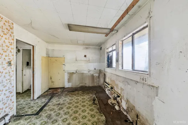 $350,000 | 1293 Meadow Crest Drive, South Lake Tahoe, CA 96150