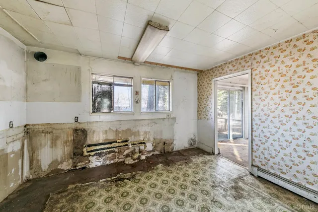 $350,000 | 1293 Meadow Crest Drive, South Lake Tahoe, CA 96150