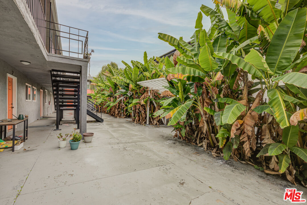 4309 West Adams Boulevard, Unit 11 Los Angeles, CA 90018 - Photo 25 of 27