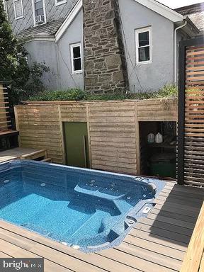 6950 Cresheim Road Philadelphia, PA 19119 - Photo 19 of 21 Gallery Image 19