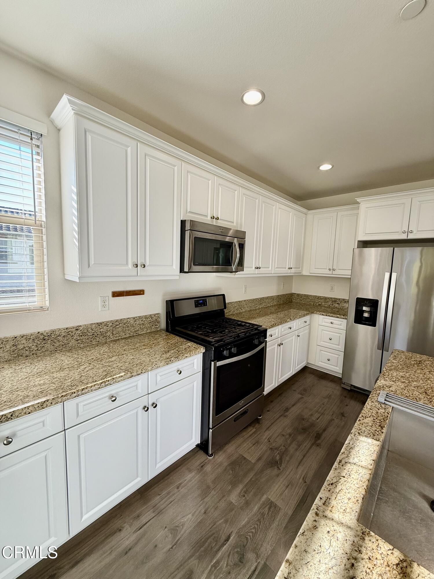 3214 North Ventura Road Oxnard, CA 93036 - Photo 11 of 49 IMG_3652