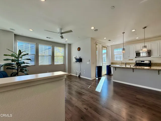 $3,600 | 3214 North Ventura Road, Oxnard, CA 93036