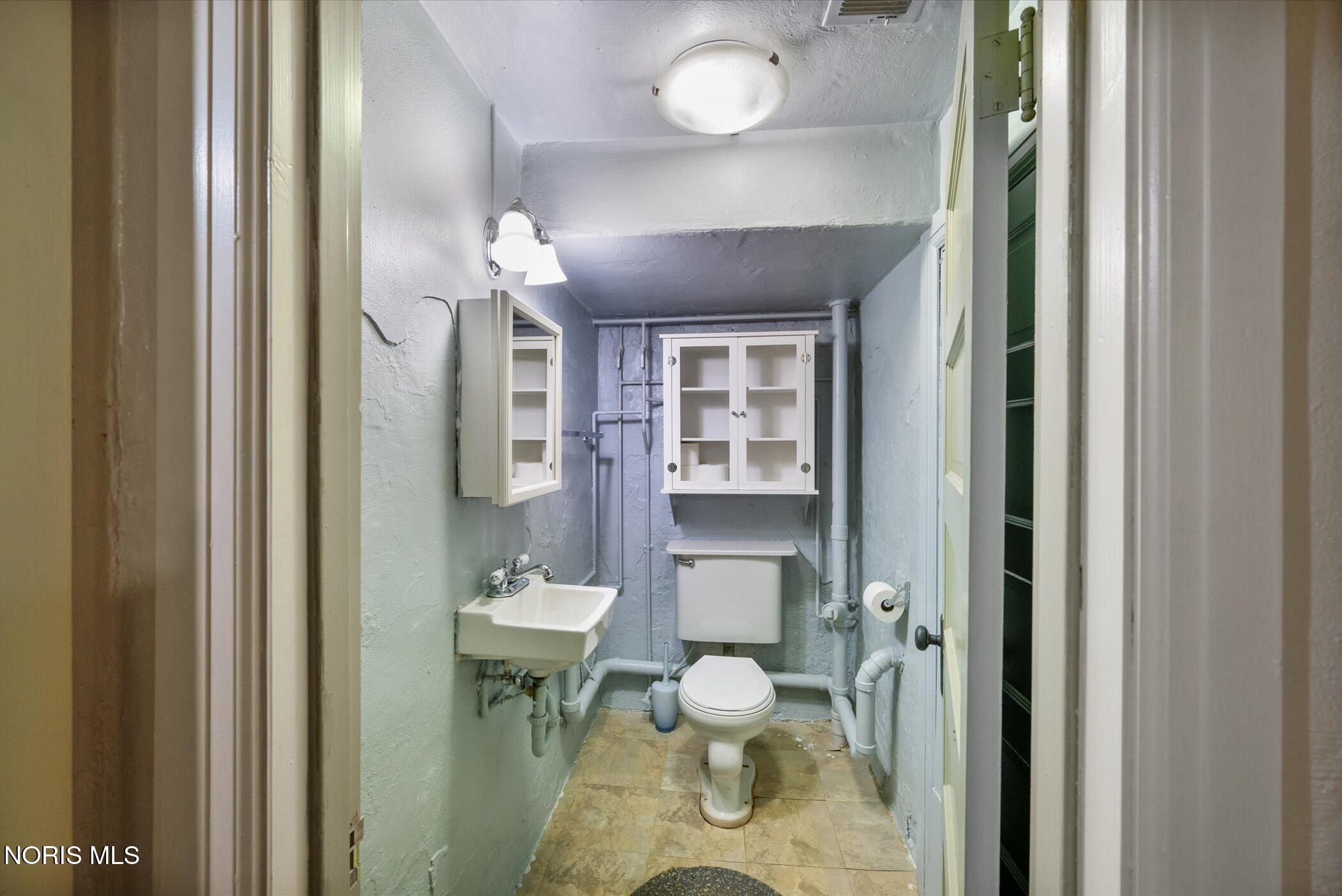 2157 Shenandoah Road Toledo, OH 43607 - Photo 56 of 71 Gallery Image 56