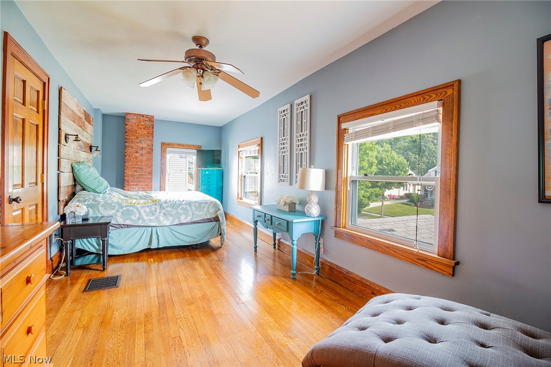 16604 West Park Road Cleveland, OH 44111 - Photo 21 of 34 Gallery Image 21