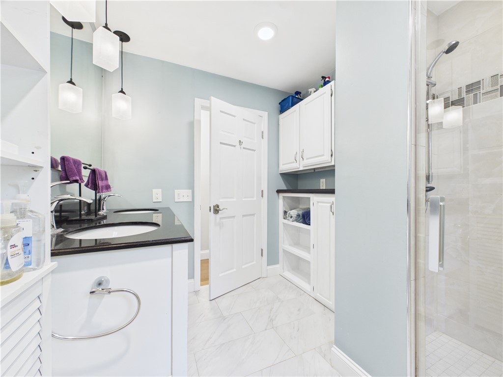 11 Winsor Park Road Glocester, RI 02857 - Photo 21 of 34 Gallery Image 21