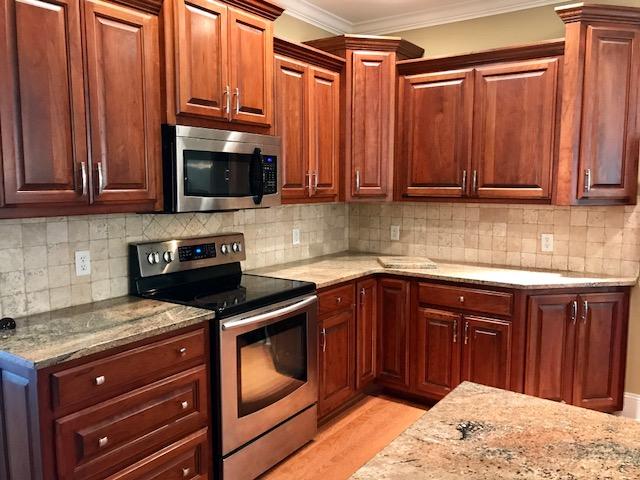 2314 Rivendell Lane Chattanooga, TN 37421 - Photo 9 of 26 Kitchen