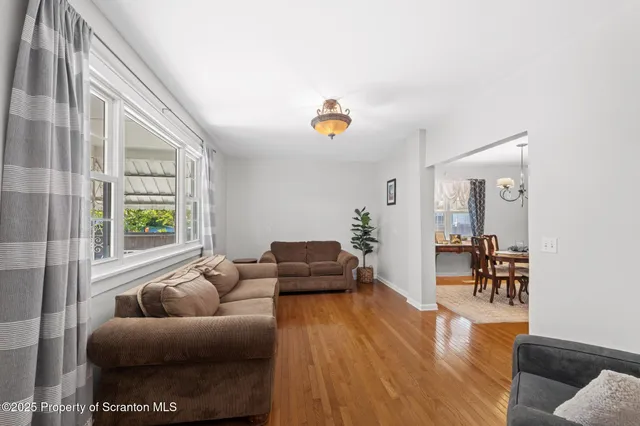 $319,900 | 505 Boyle Street, Dunmore, PA 18512