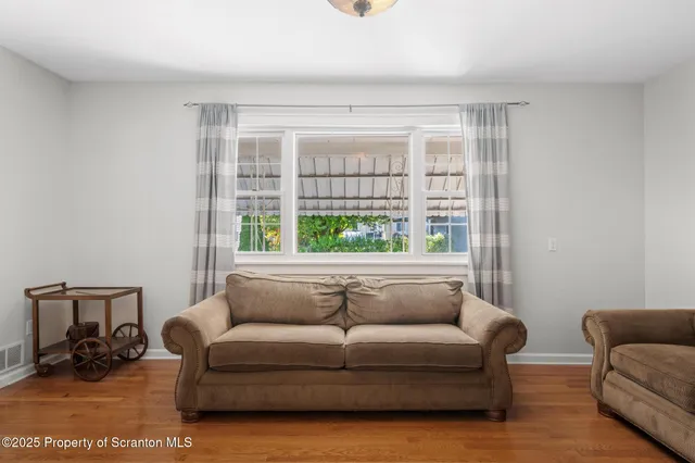 $319,900 | 505 Boyle Street, Dunmore, PA 18512