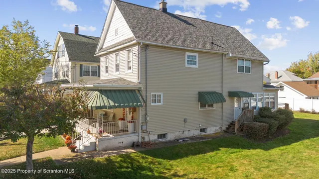 $319,900 | 505 Boyle Street, Dunmore, PA 18512