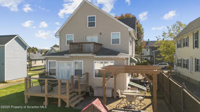 $319,900 | 505 Boyle Street, Dunmore, PA 18512