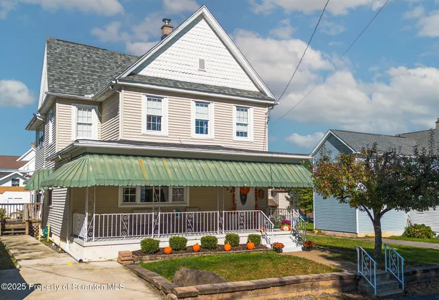 $319,900 | 505 Boyle Street, Dunmore, PA 18512