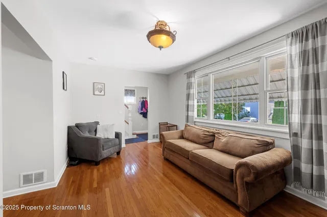 $319,900 | 505 Boyle Street, Dunmore, PA 18512