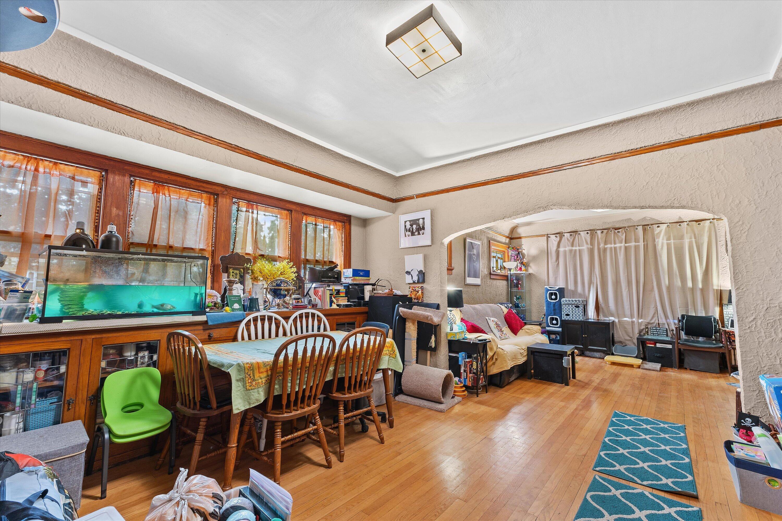 226 East Smith Street, Unit 228 Milwaukee, WI 53207 - Photo 6 of 39 Dining-Lower