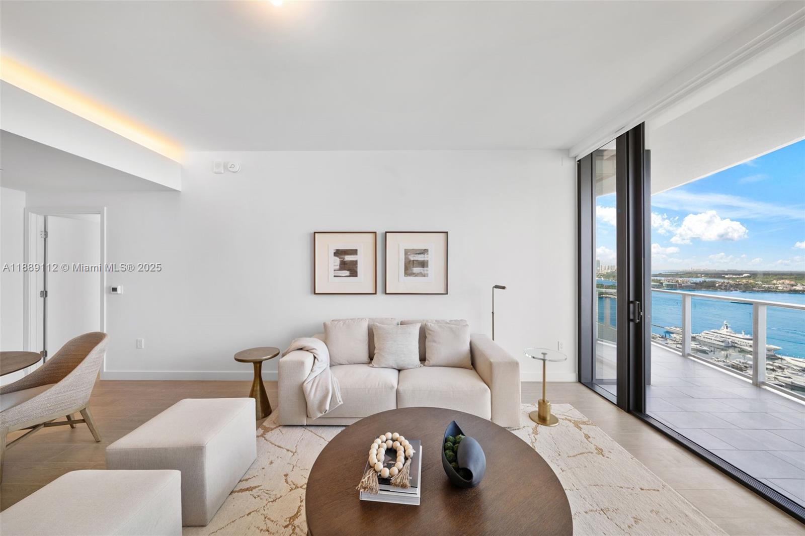 500 Alton Road, Unit 2304 Miami Beach, FL 33139 - Photo 8 of 15 Gallery Image 8