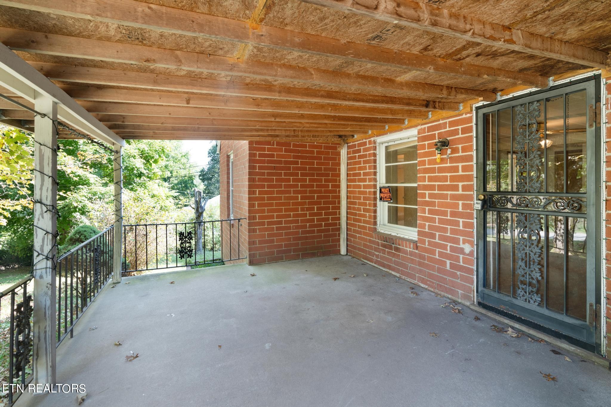 120 Henry Haynes Road Knoxville, TN 37920 - Photo 9 of 21 Gallery Image 9