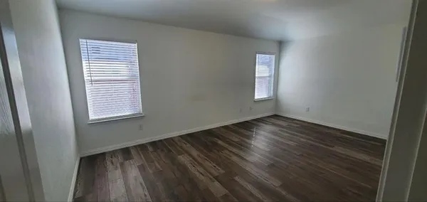$2,600 | 502 Darlene Trail, Euless, TX 76039