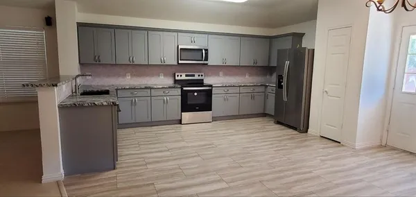 $2,600 | 502 Darlene Trail, Euless, TX 76039