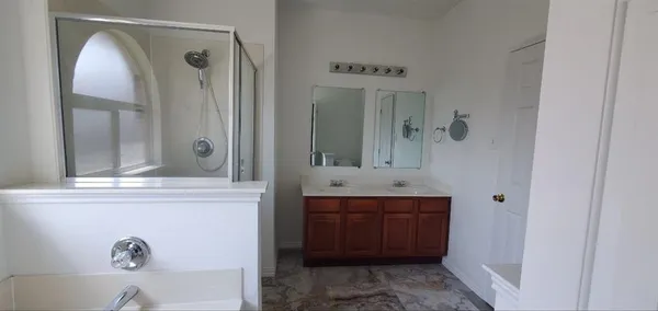 $2,600 | 502 Darlene Trail, Euless, TX 76039