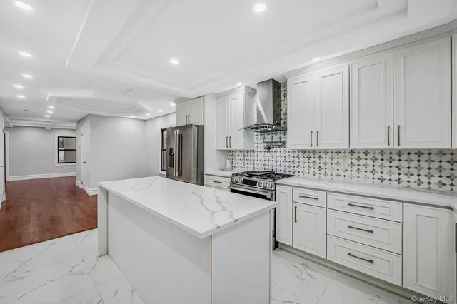 $999,999 | 89 Hunnewell Avenue, Elmont, NY 11003