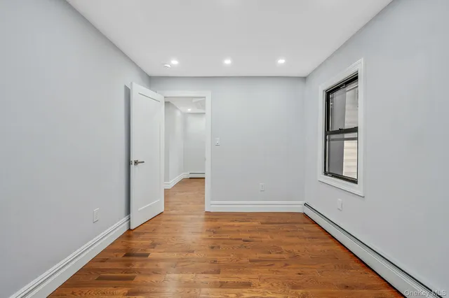 $999,999 | 89 Hunnewell Avenue, Elmont, NY 11003