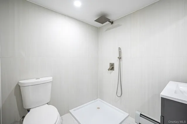 $999,999 | 89 Hunnewell Avenue, Elmont, NY 11003