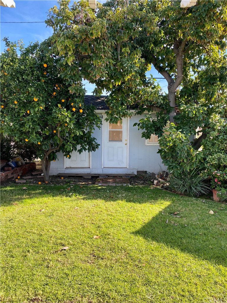 948 Cambridge Drive Burbank, CA 91504 - Photo 34 of 36 a view of pool with lawn chairs and plants
