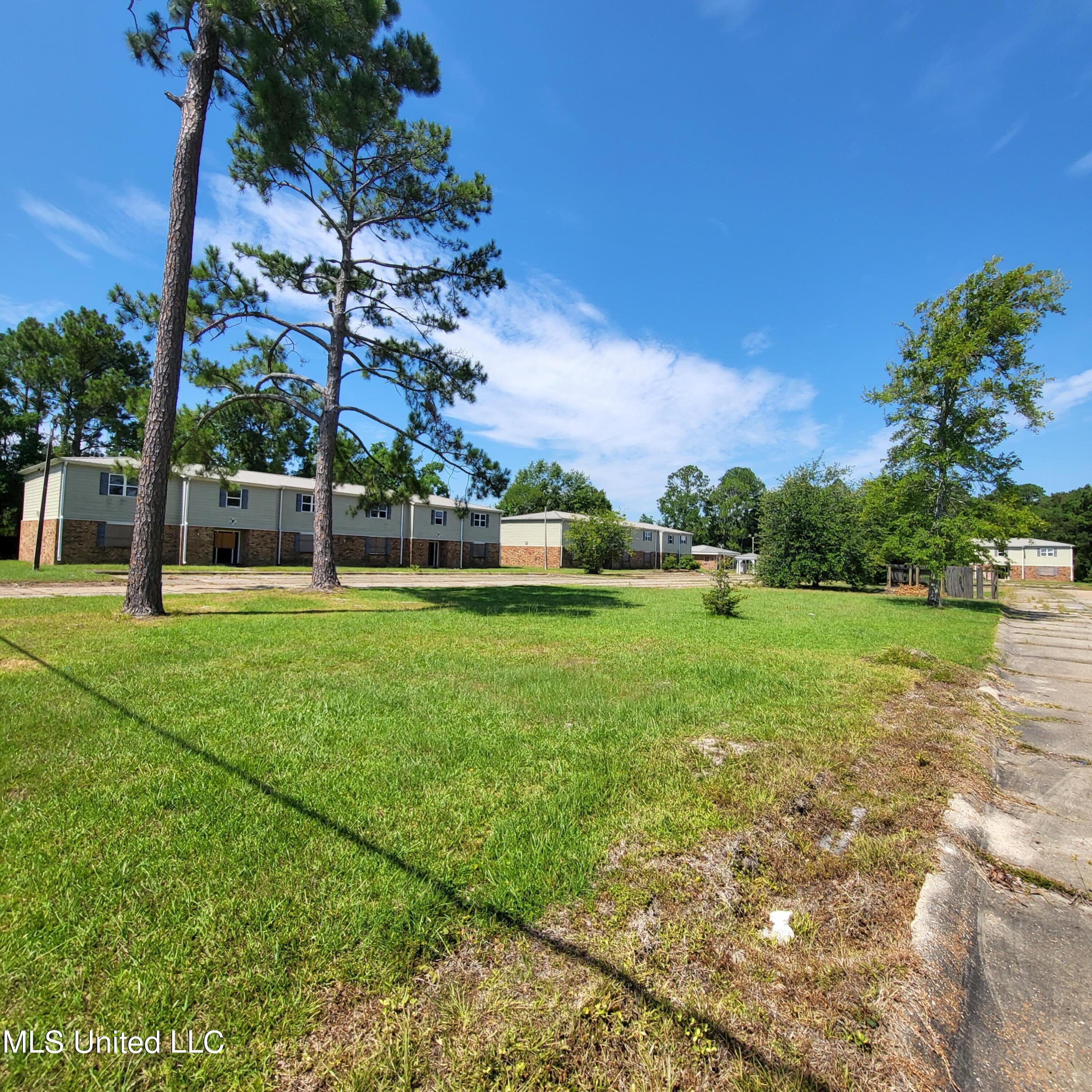 11337 Gould Road Gulfport, MS 39503 - Photo 4 of 5 20220628_105125