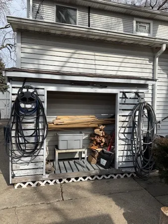 $375,000 | 129 Victoria Drive, Northlake, IL 60164