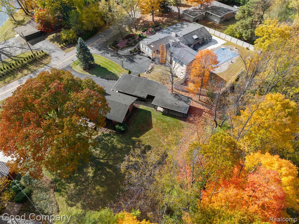 29604 Highmeadow Road Farmington Hills, MI 48334 - Photo 41 of 45
