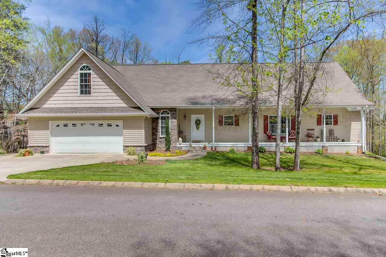 201 Fairforest Way Pickens, SC 29671 - Photo 1 of 34
