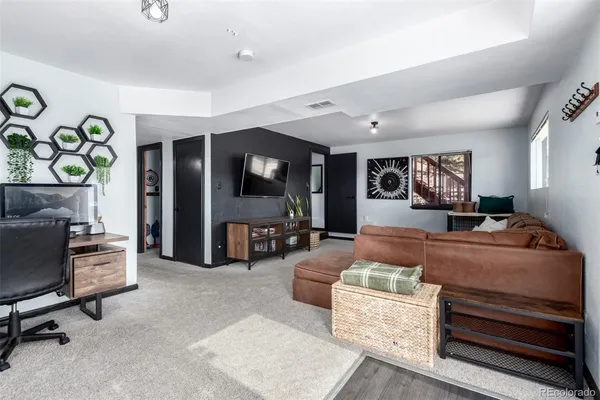 $500,000 | 121 Sunlight Lane, Bailey, CO 80421