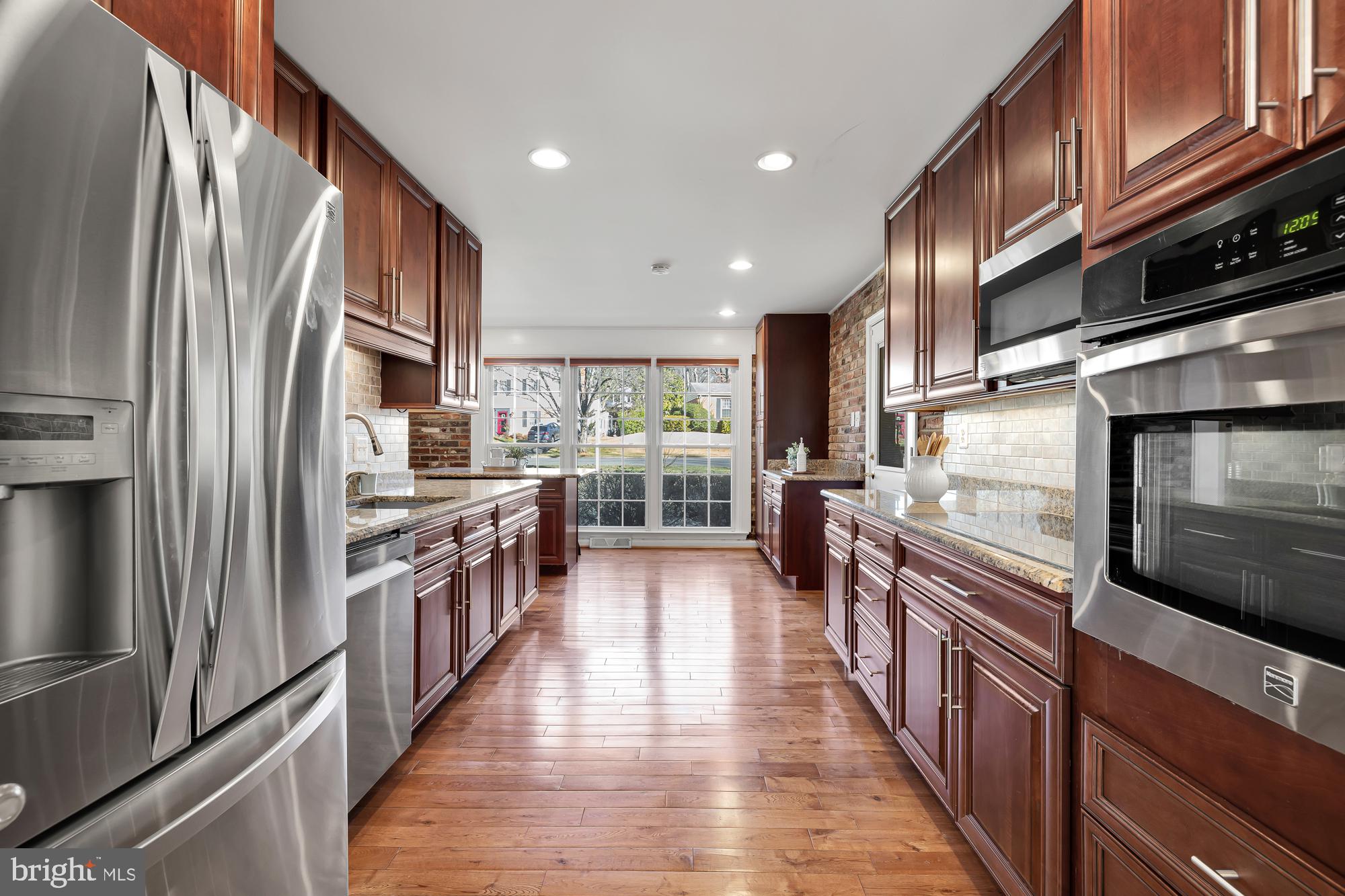 4206 Sleepy Hollow Road Annandale, VA 22003 - Photo 14 of 49