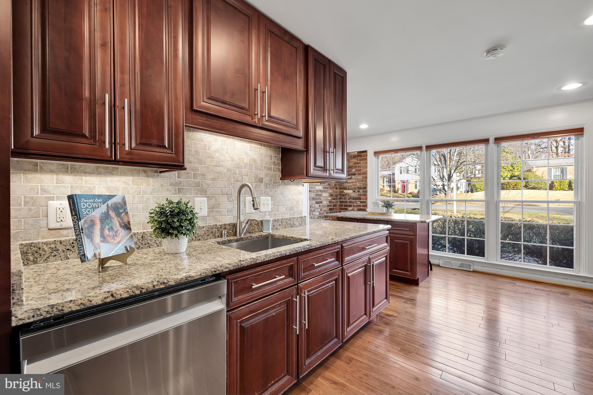 4206 Sleepy Hollow Road Annandale, VA 22003 - Photo 16 of 49