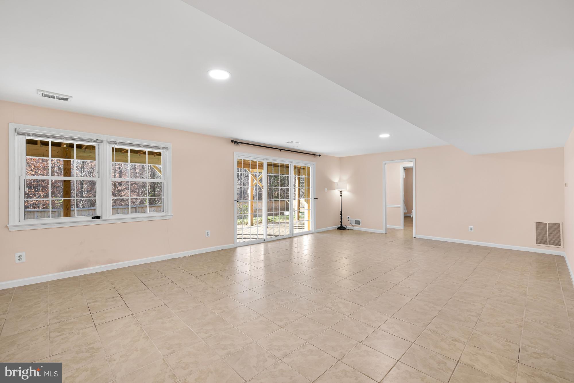4206 Sleepy Hollow Road Annandale, VA 22003 - Photo 31 of 49