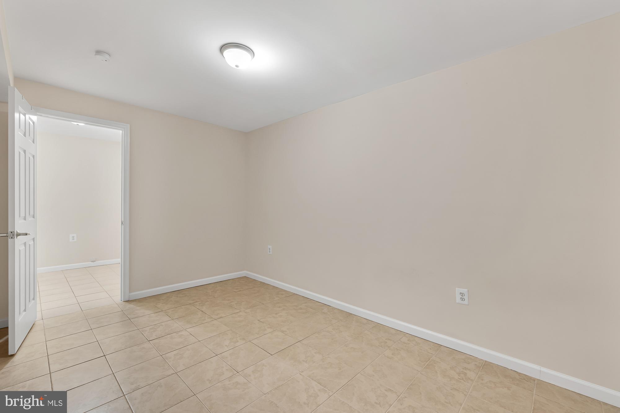 4206 Sleepy Hollow Road Annandale, VA 22003 - Photo 42 of 49
