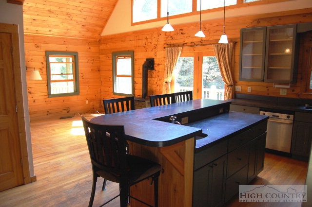 359 Tula Lane Boone, NC 28607 - Photo 13 of 17 Gallery Image 13