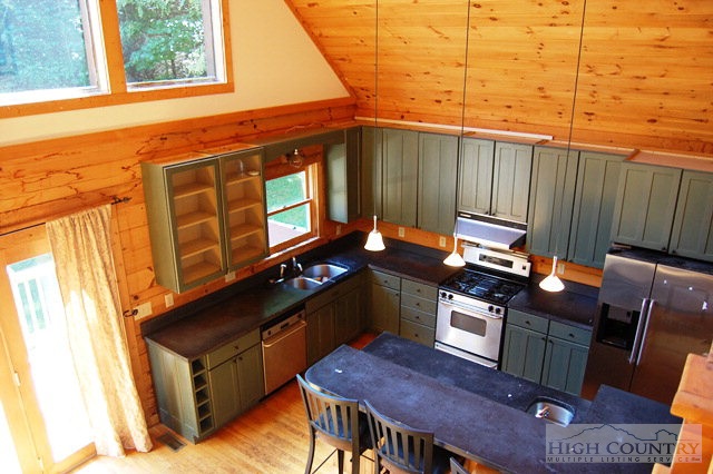 359 Tula Lane Boone, NC 28607 - Photo 15 of 17 Gallery Image 15