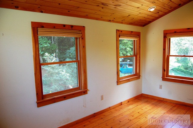 359 Tula Lane Boone, NC 28607 - Photo 6 of 17 Gallery Image 6