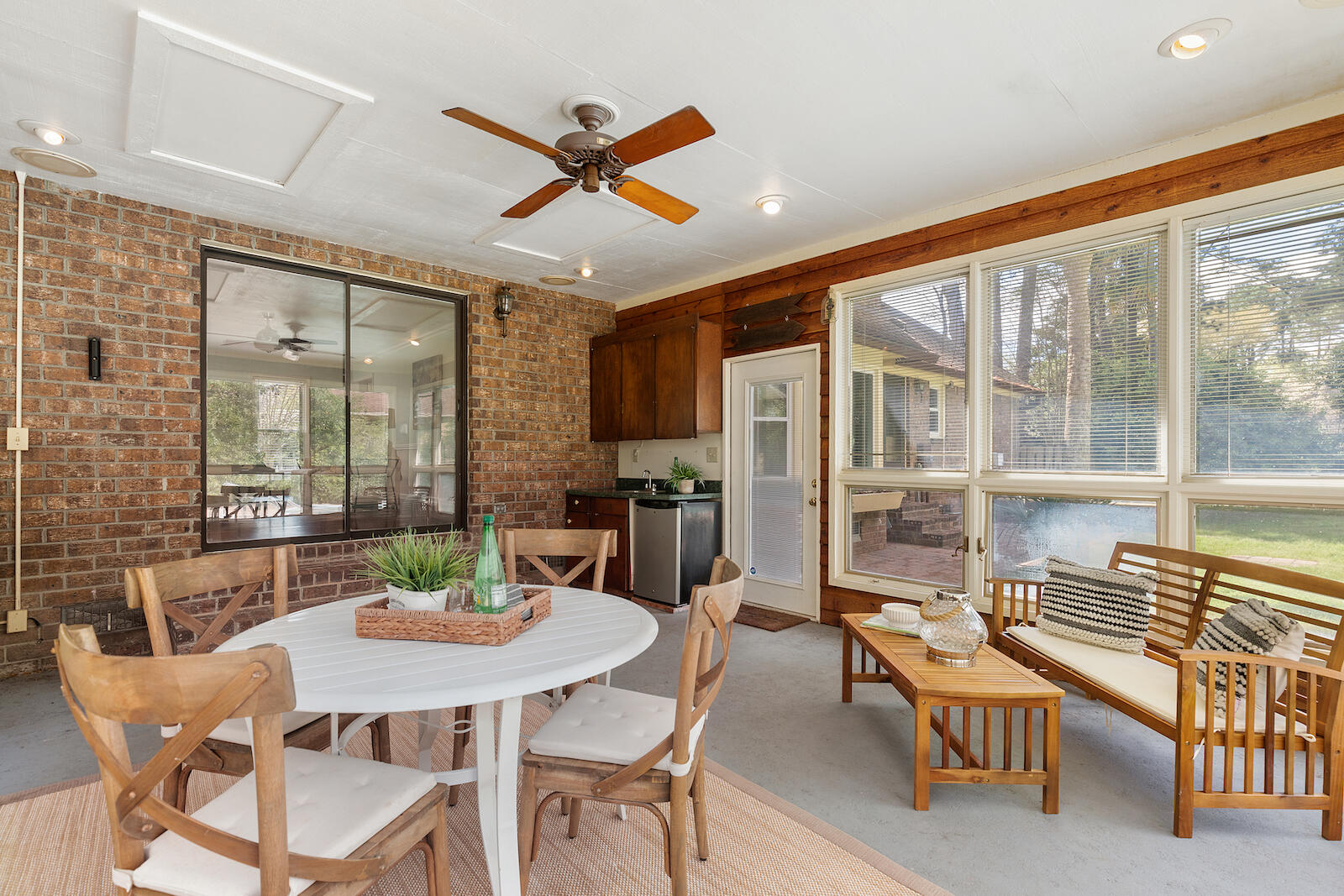 1945 Ashley Hall Road Charleston, SC 29407 - Photo 24 of 35 1945AshleyHall- KeenEyeMarketing0036