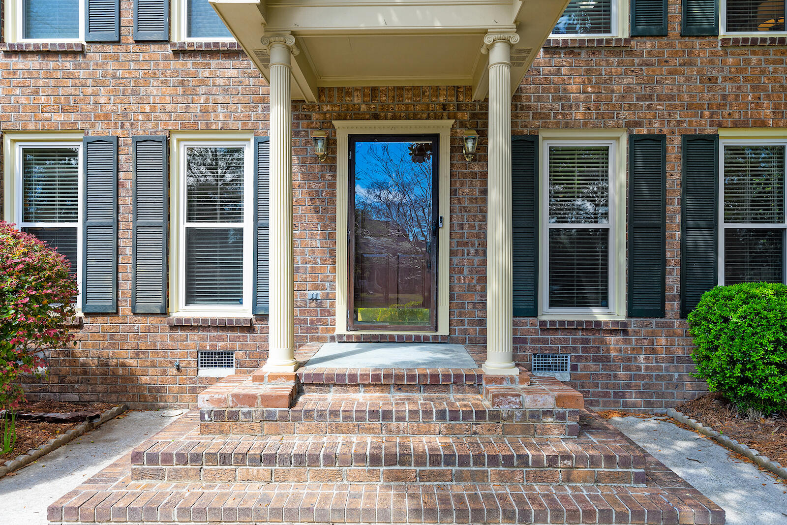 1945 Ashley Hall Road Charleston, SC 29407 - Photo 3 of 35 1945AshleyHall- KeenEyeMarketing0004
