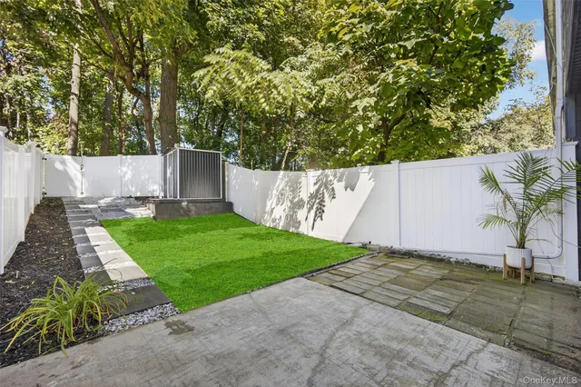 a view of a outdoor space